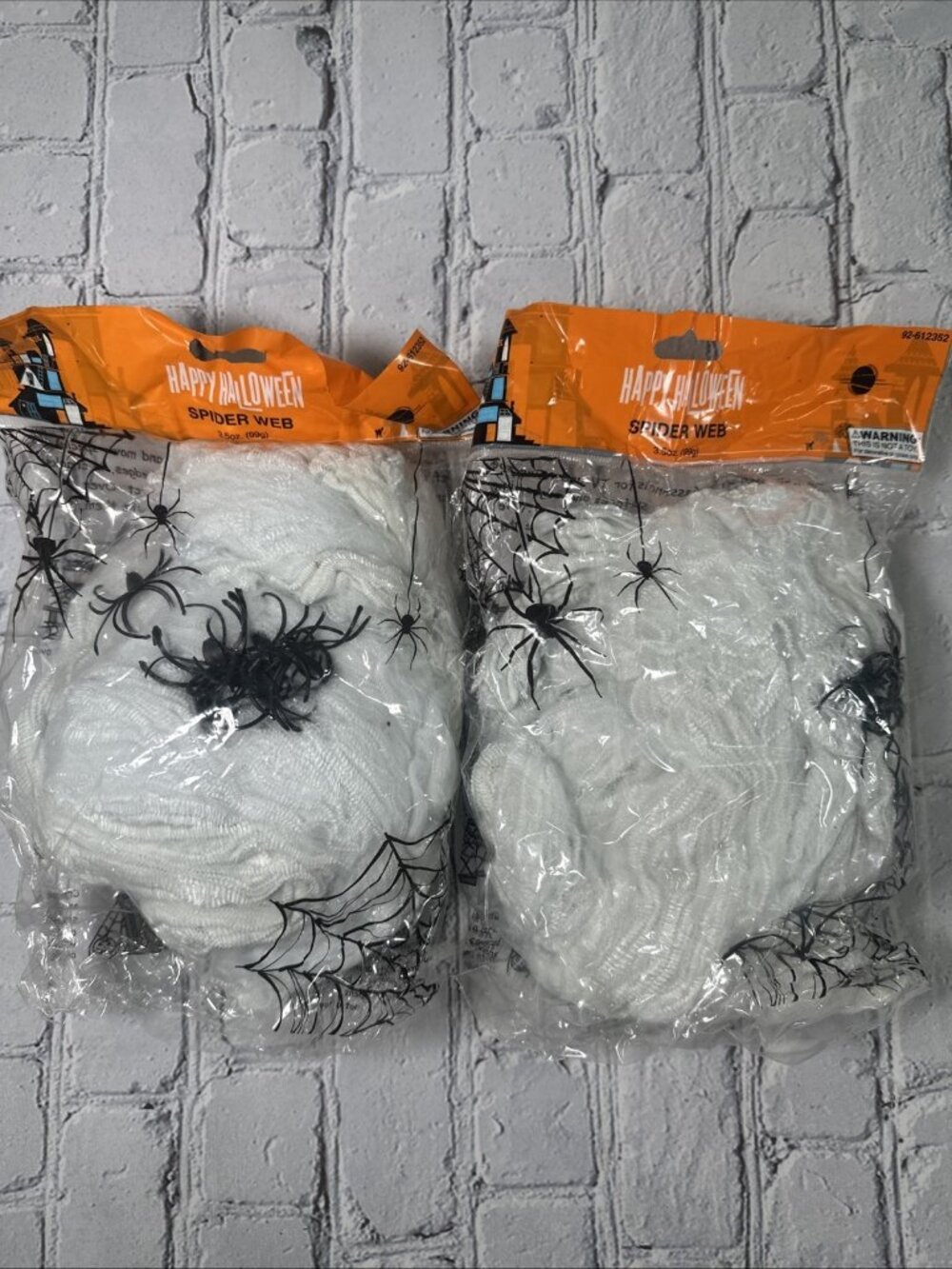 Halloween Spider Web Stretch 2 Packs 3.5 oz Each Over 500 Ft Stretchable
